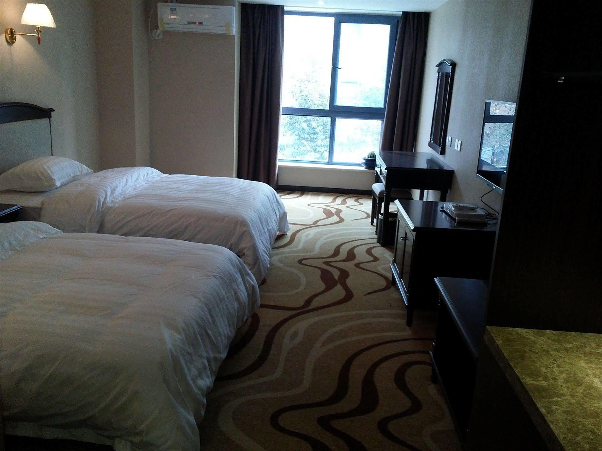 Chengdu Airport Ruijia Hotel Екстер'єр фото